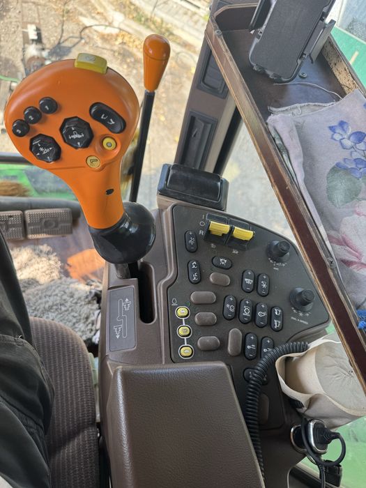 Комбайн Джон Дір 9880iSTS