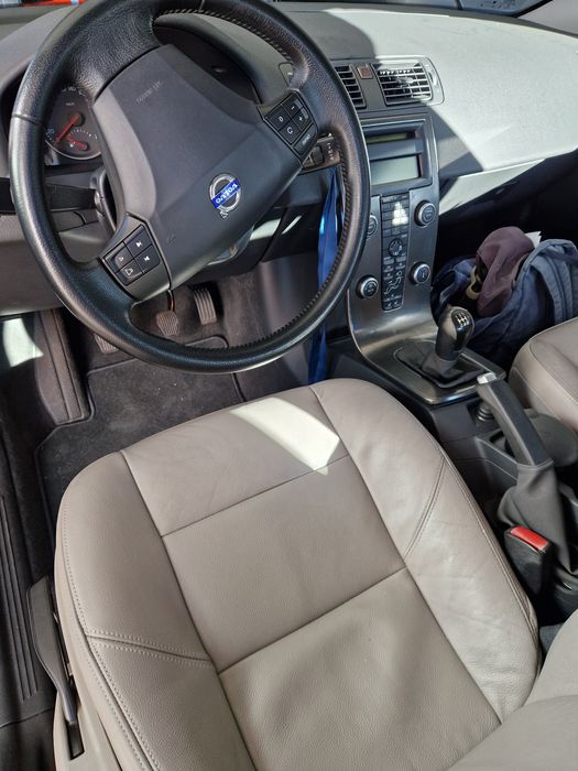 Volvo c30 totalmente revisionado