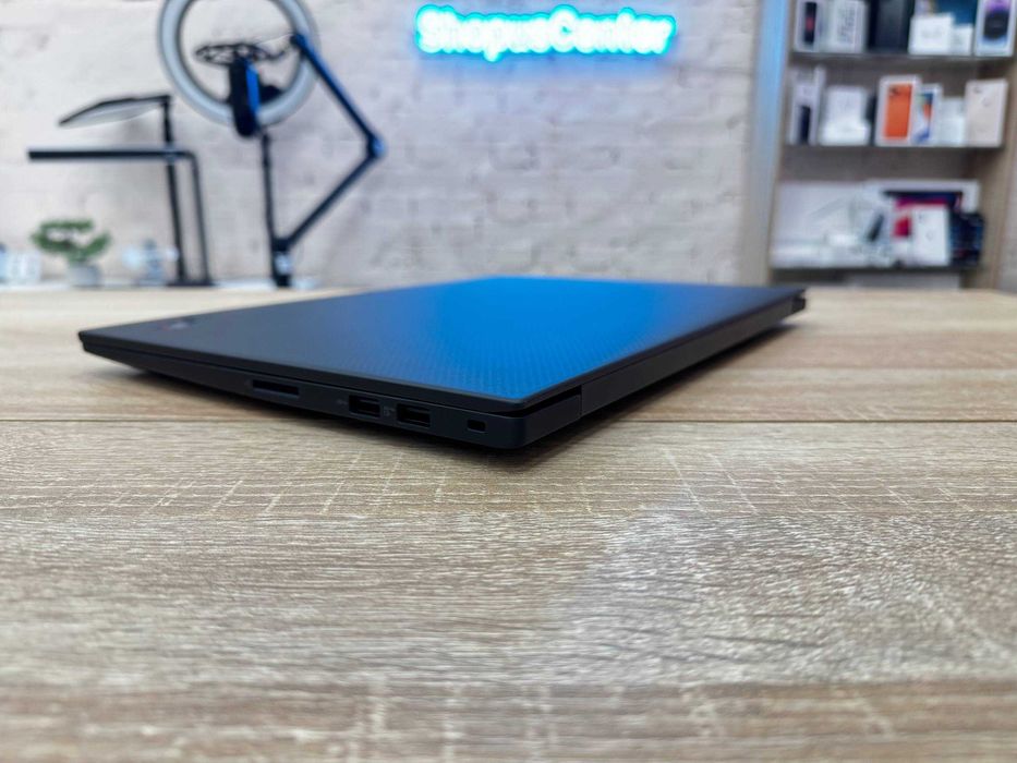 Ноутбук Lenovo ThinkPad P1 Gen 4 32RAM 512SSD i7-10875