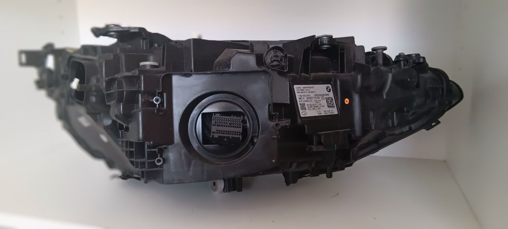 Ótica BMW i4/4/M4/M3 Laserlight Shadowline esquerda