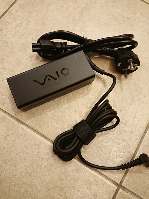 Блок питания для ноутбука