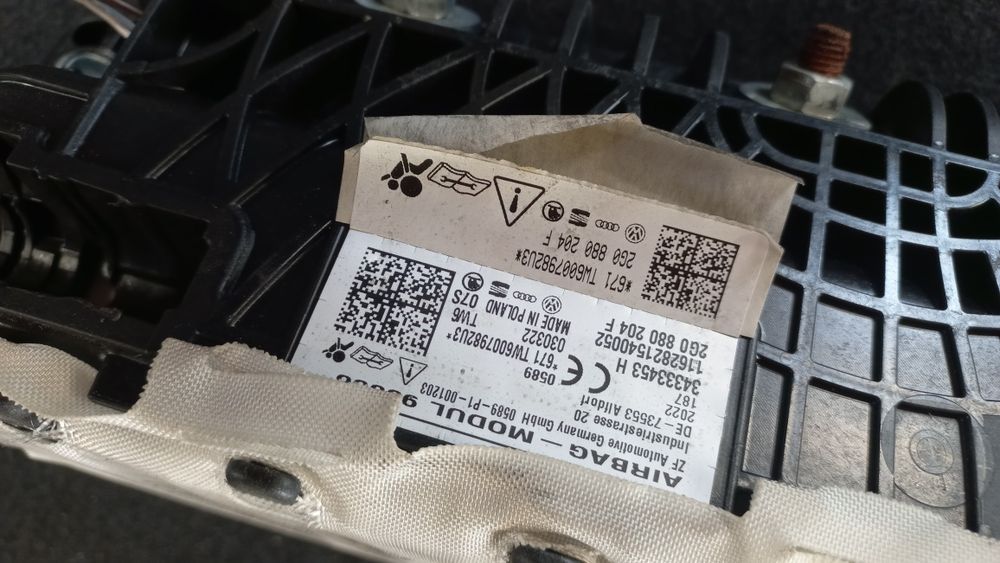 Poduszka airbag pasażera kokpit vw polo 2g lift