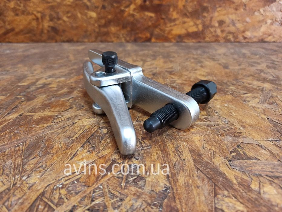 Съёмник рулевых тяг и шаровых опор 22мм универсальный зйомник шарових