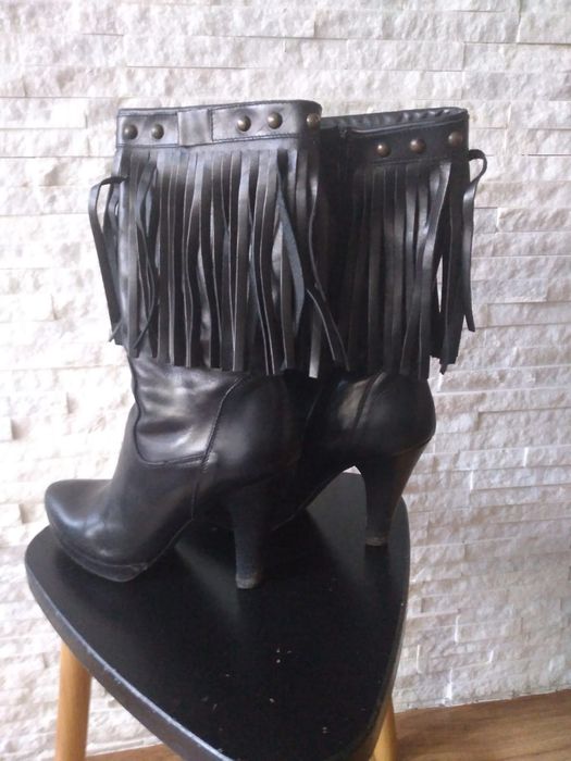 Kozaki z frędzlami r.38