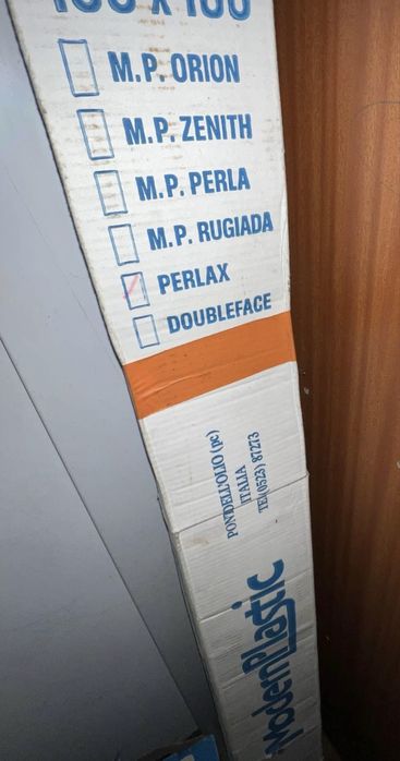 Tela de projeção manual 150×150 cm – ModernPlastic