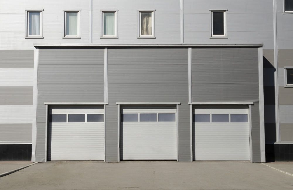 Producent Brama garażowa segmentowa Bramy garażowe przemysłowe2,4*2,13