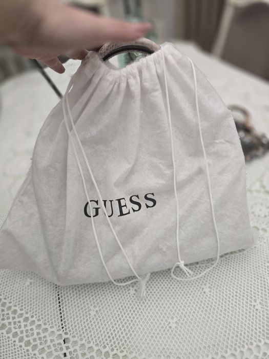 Сумка жіноча GUESS