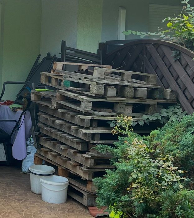 Palety oddam za darmo