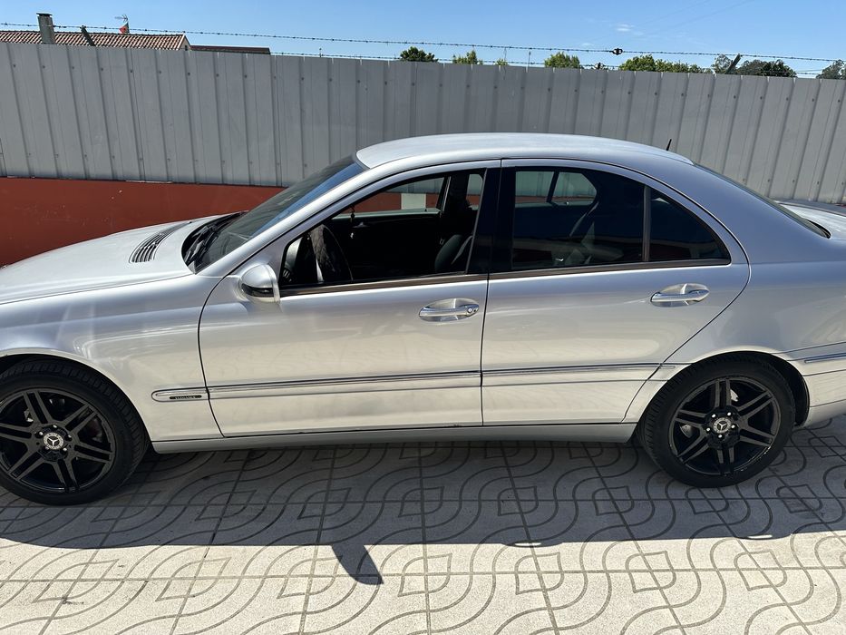 Mercedes c220 Cdi w203 321597 kms reais