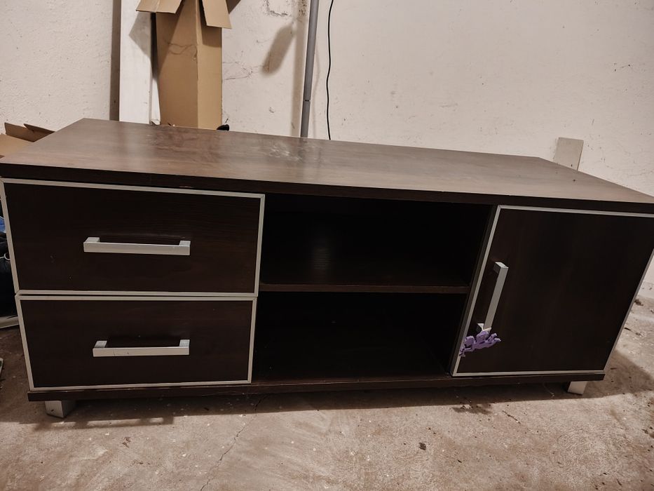 Komoda pod telewizor firma Bodzio