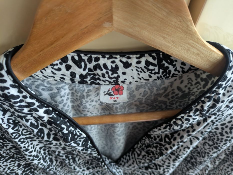 Damska bluzka czarno-biała