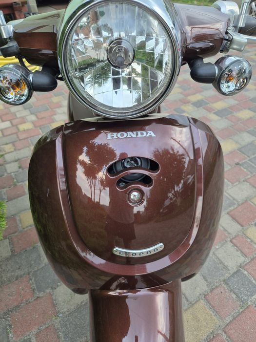Японський скутер HONDA