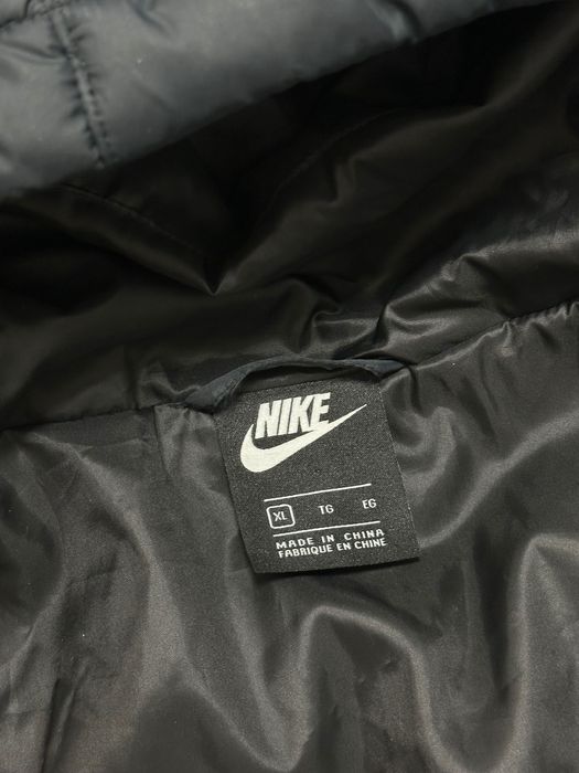 Пуховик куртка Nike NSW чорна демісезон