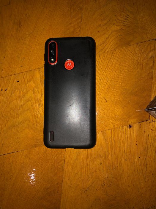 Мобільний телефон Motorola