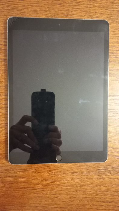 IPad 7 gen A2197 i Ipad 4 gen