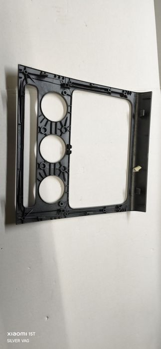 Ramka radia VW Touran LIFT 03 10 Części