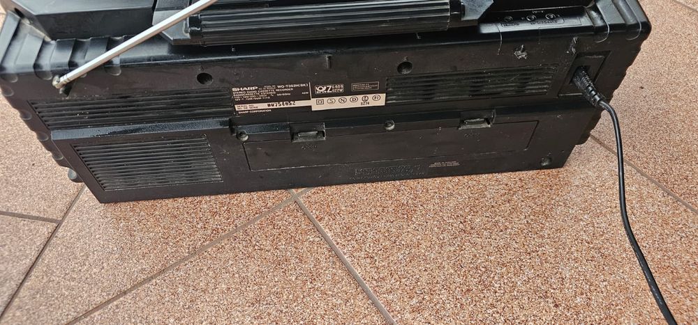 Radiomagnetofon Sharp 2 PRL