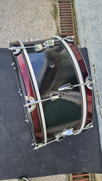 Bombo de marca branca 22"x8"