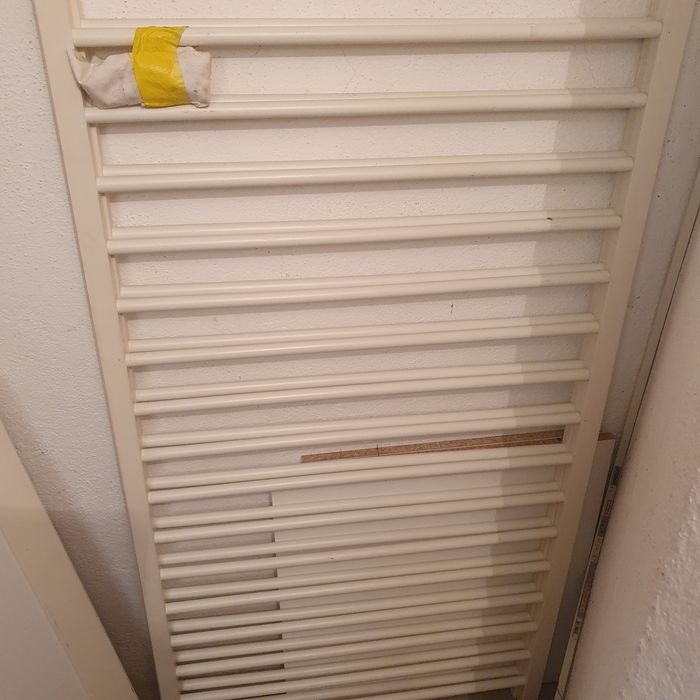 Berço branco para bebé