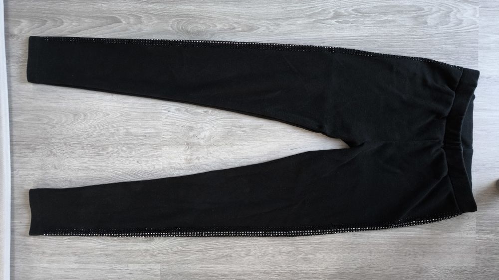 Czarne leginsy z cyrkoniami 152 cm grubsze 152 cm