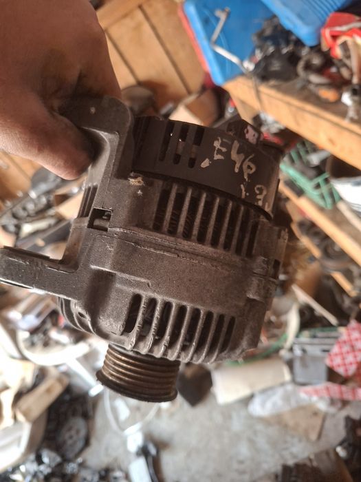 Alternator 1.9 m43b19 bmw e46