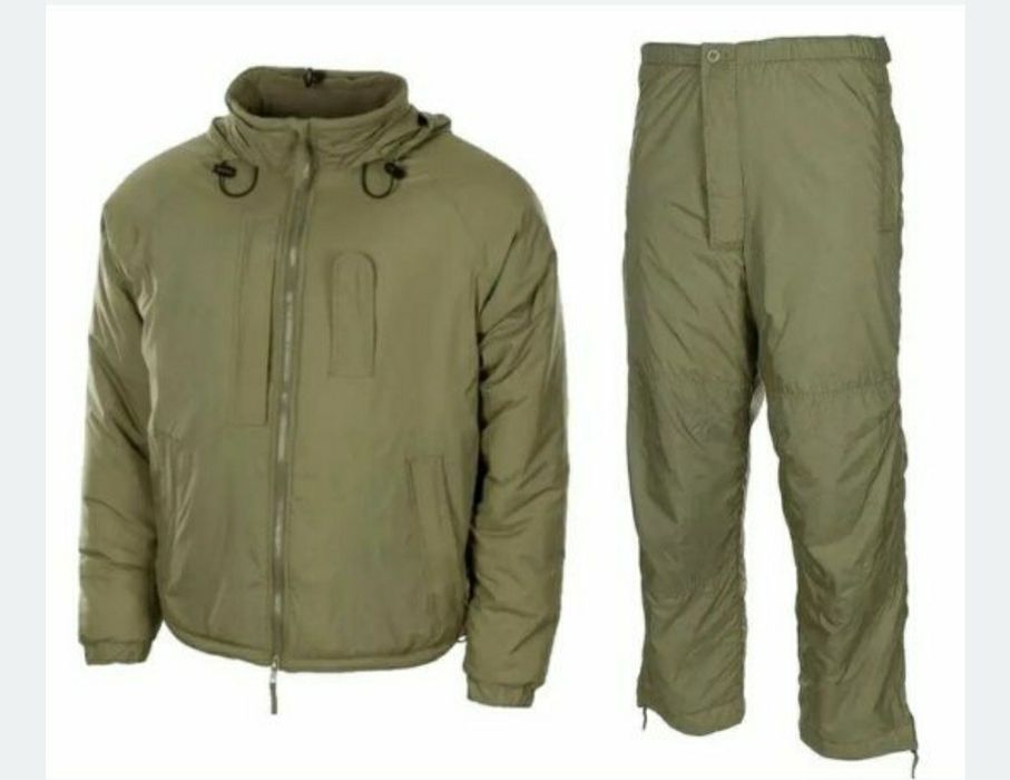 продається новий костюм з Великобританії