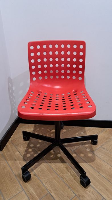Krzesło obrotowe sporren ikea