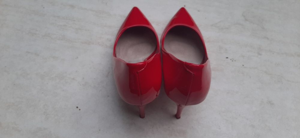 Buty damskie czerwone