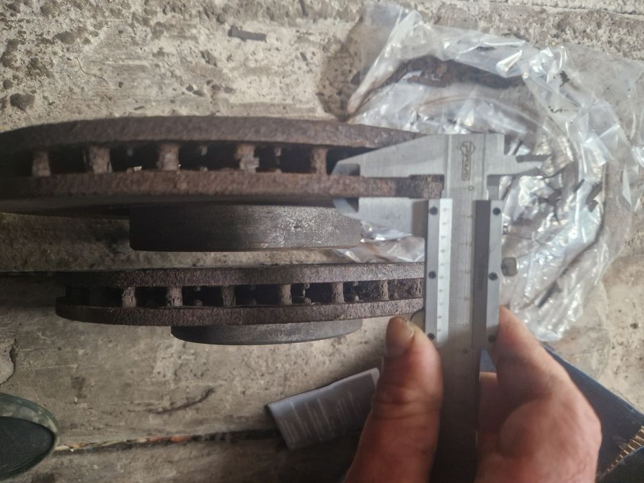 Передні гальмівні диски пежо 308