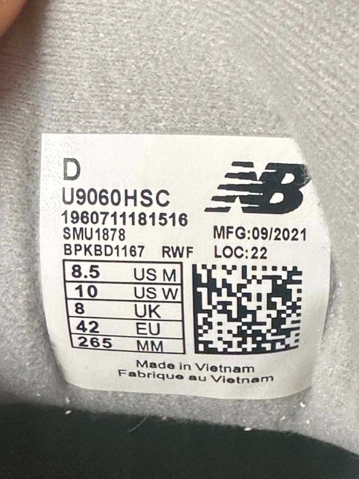 Nowe New Balance 9060 Sea Salt/Grey | Rozmiar 42