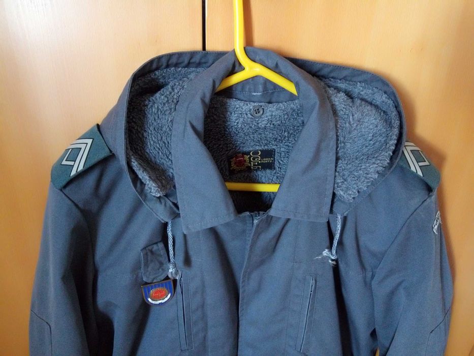 Anorak antigo dos Serviços Prisionais