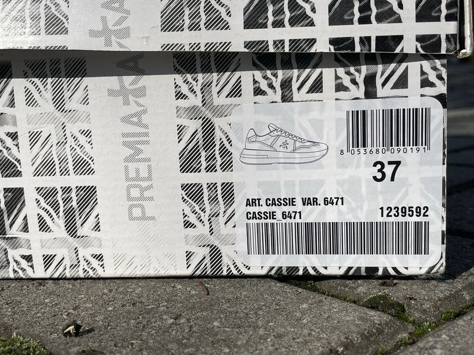 Premiata Cassie