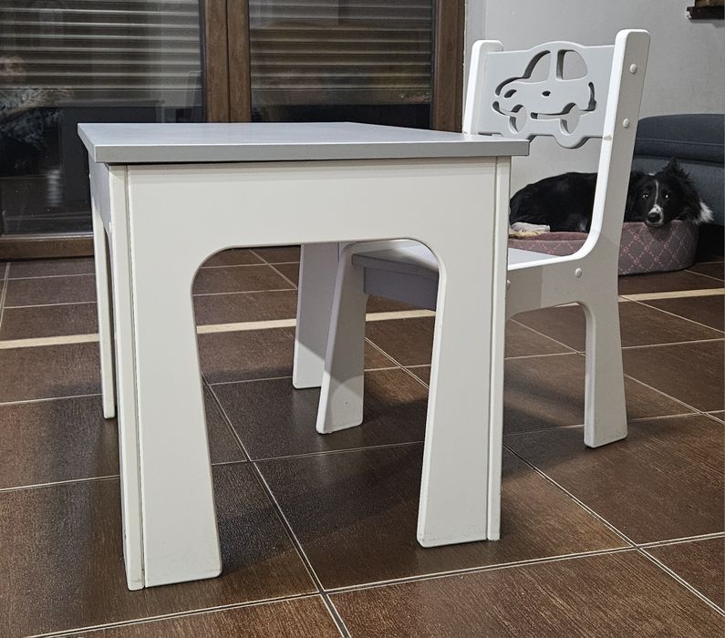 Stolik dla dzieci + krzesełko