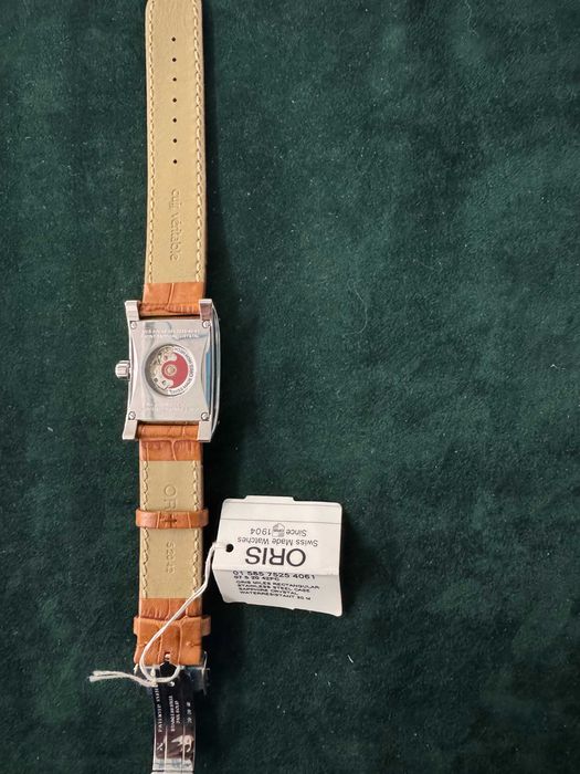 Новые  часы  Oris  585.7525.40.61 LS.5.20.42