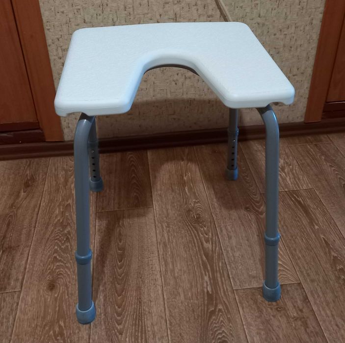 Стілець табурет для душу