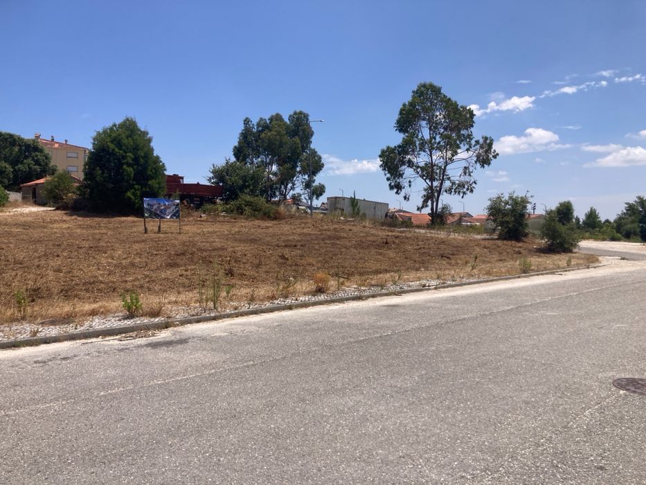 Lote para construção de moradia