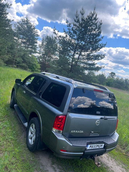 Продам Nissan Armada