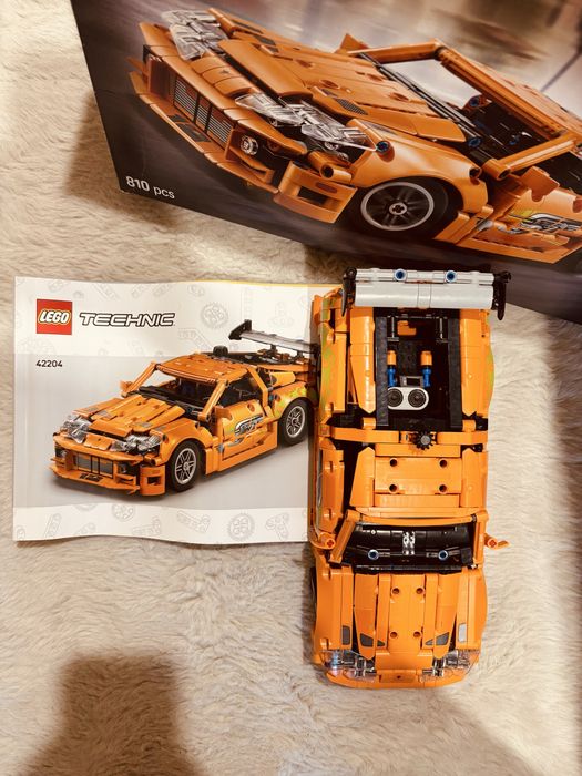 LEGO Technic Fast & Furious Toyota Supra MK4 42204