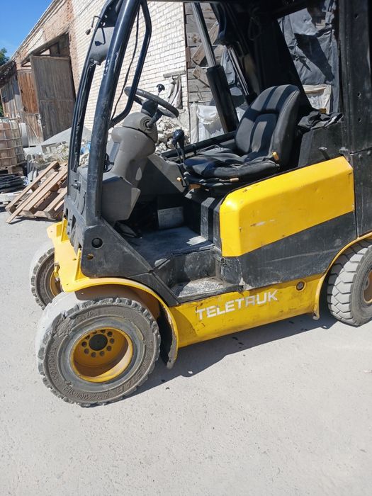 Навантаж телескопічний JCB TXT