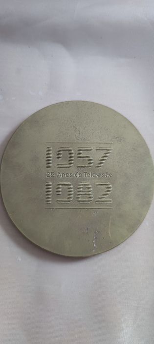 Medalha de Bronze Comemorativa RTP – 25 Anos de Televisão (1957–1982) com Caixa Original