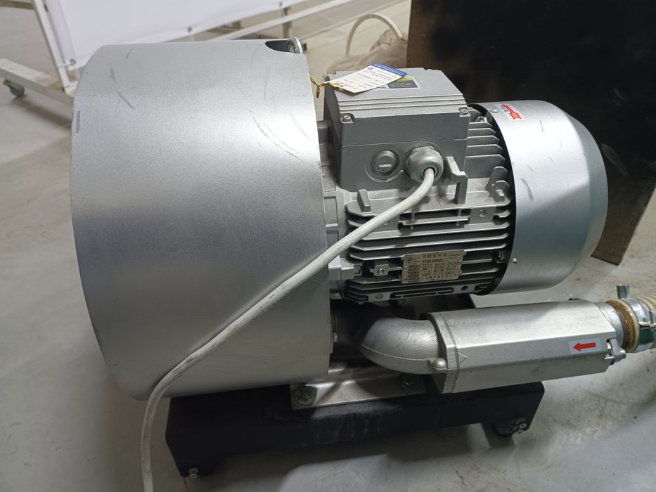 Вакуумний насос. Вихровий вакуумний насос