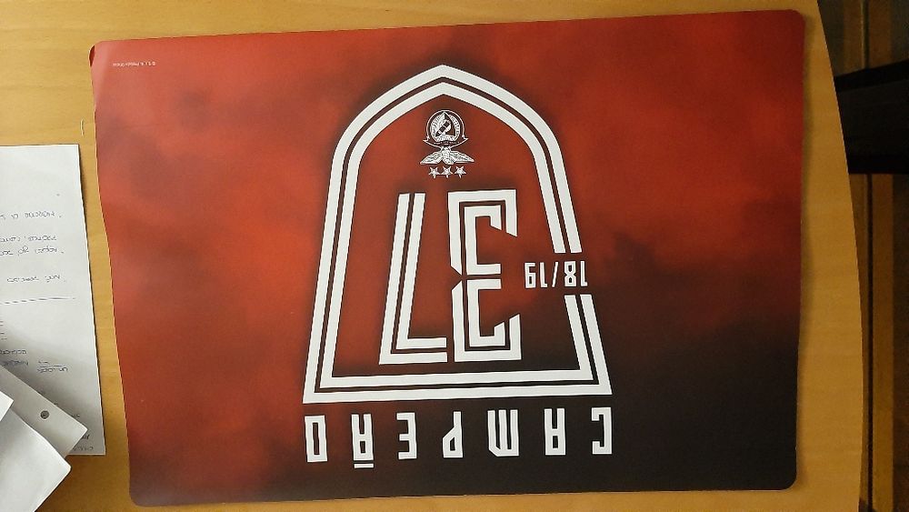 Tapete para computador do Benfica