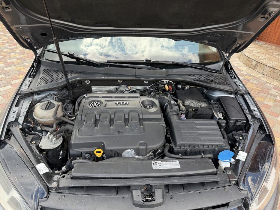 Volkswagen Golf 2.0tdi