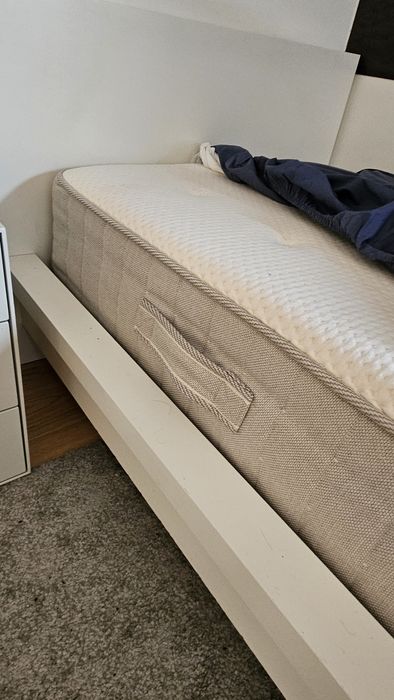 Vendo cama IKEA MALM com colchão premium