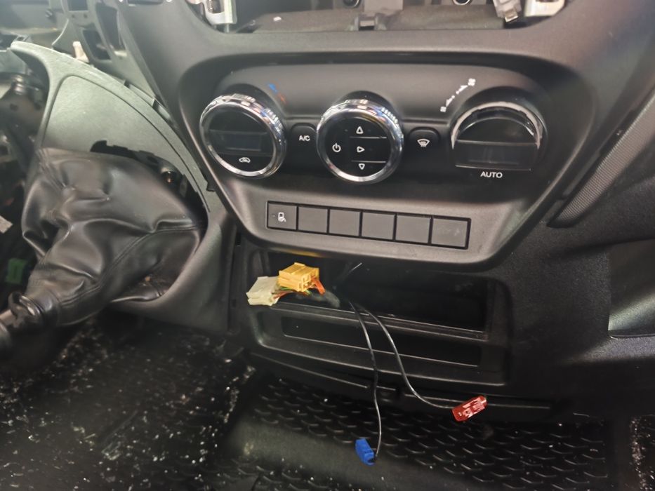 Wykładzina podłogi Iveco daily 2014-dywan