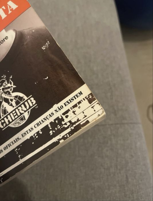 Livro “O Recruta” da coleção Cherub
