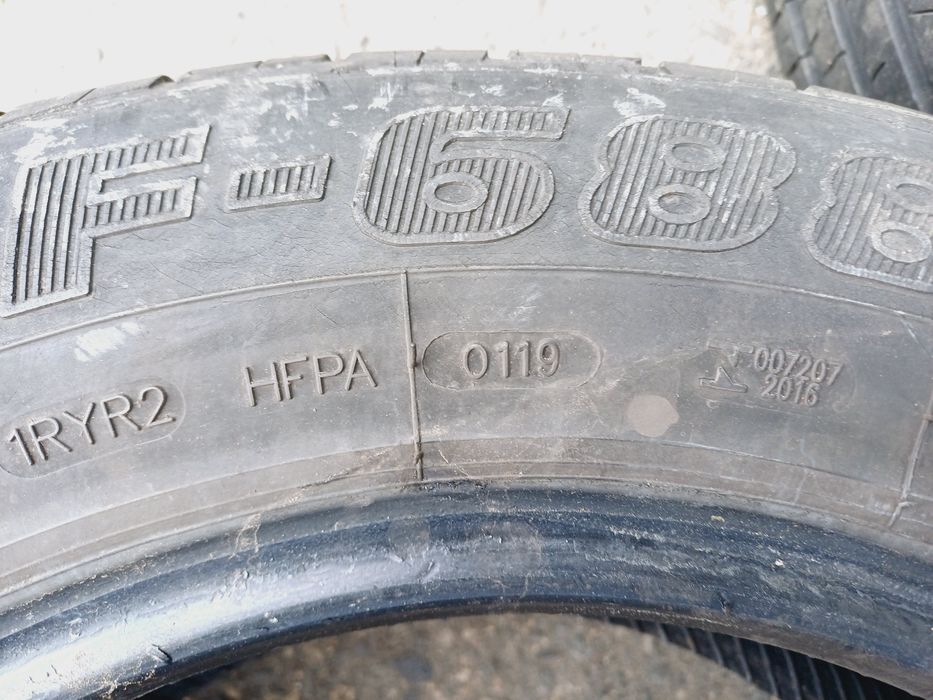 2 komplety opon letnich 205/ 60/ 15