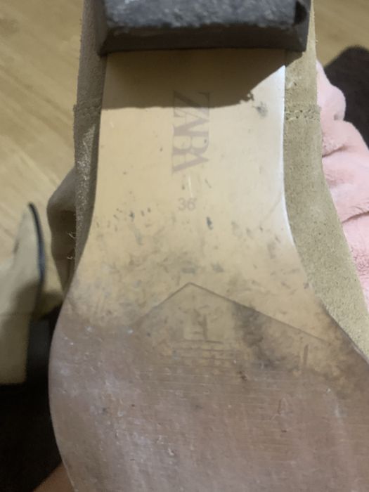 Botas Zara Camurça