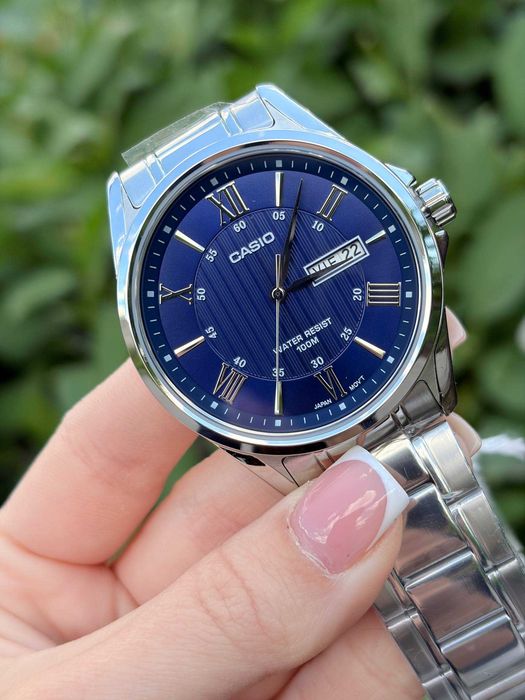 Чоловічий годинник CASIO COLLECTION MTP-1384D (білий, синій або чорний)