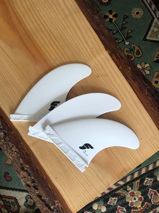 3 Quilhas Futures f4  small